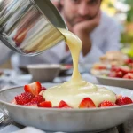 3 ingrédients, 5 minutes, des fraises de saison : j’ai servi ce dessert et mes invités ont été bluffés